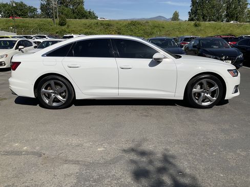 Used 2024 Audi A6 Premium Plus image 8