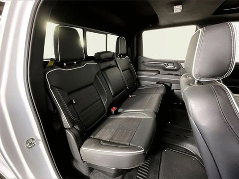 Used 2024 GMC Sierra 1500 AT4X image 26