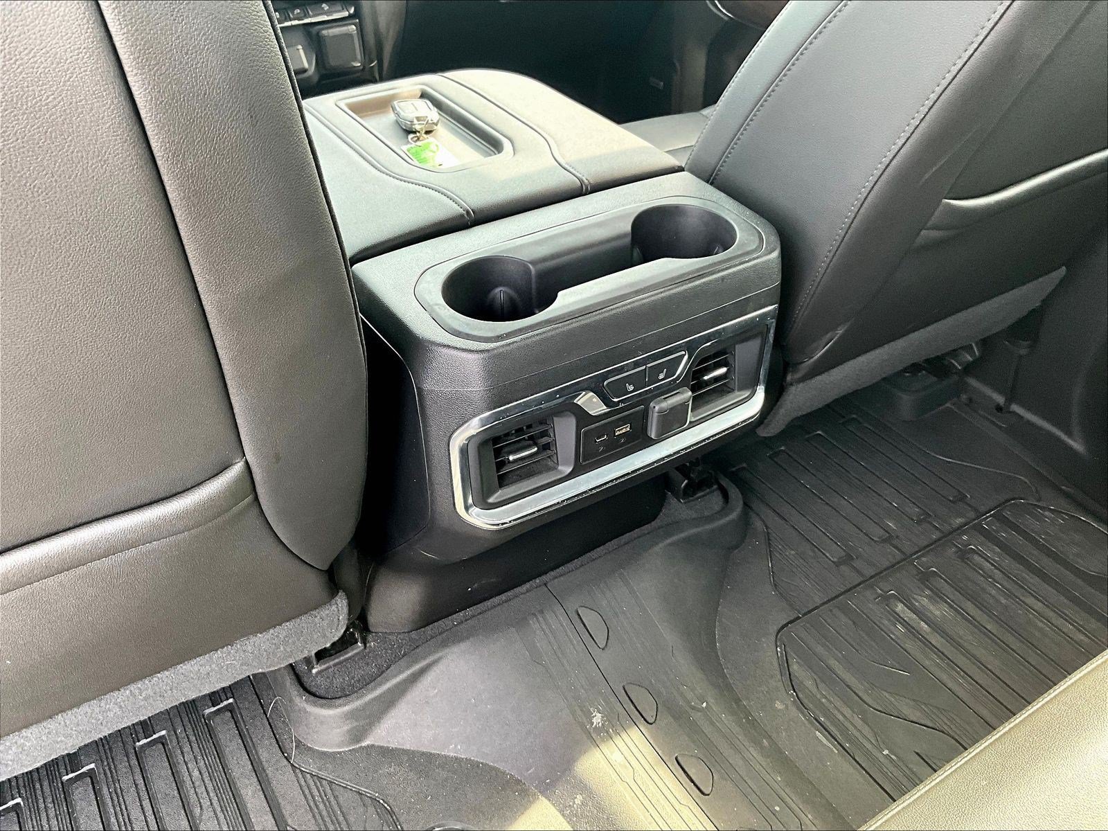 Used 2019 GMC Sierra 1500 SLT w/ SLT Premium Plus Package AWD/4WD image 11