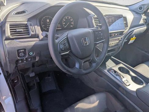 New 2025 Honda Ridgeline RTL image 3