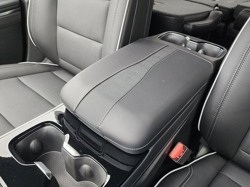 New 2026 Buick Enclave Preferred image 33