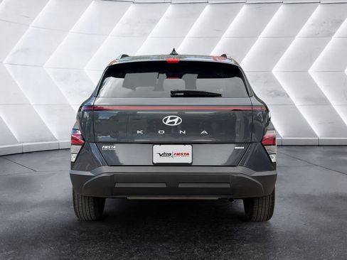 Used 2024 Hyundai Kona SEL AWD/4WD image 5
