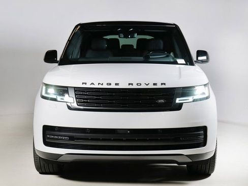 Used 2024 Land Rover Range Rover Long Wheelbase SE AWD/4WD image 8