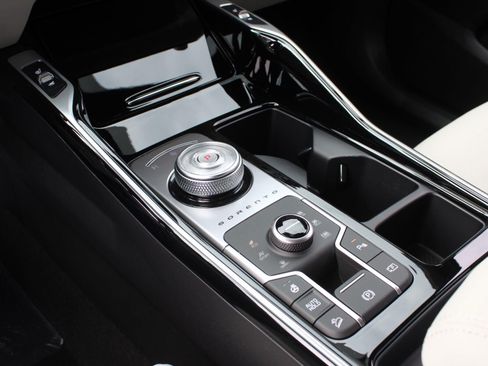 New 2026 Kia Sorento SX Prestige AWD/4WD image 15