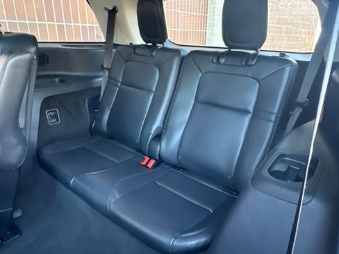 Used 2025 Lincoln Aviator AWD w/ Equipment Group 101A image 32