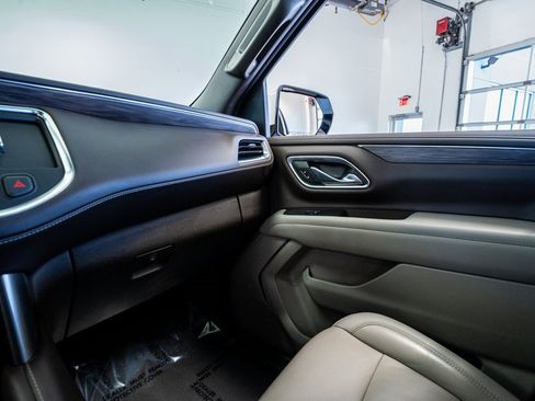 Used 2021 Chevrolet Tahoe Z71 w/ Luxury Package image 51