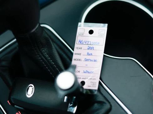 Used 2019 Kia Sorento SX image 42