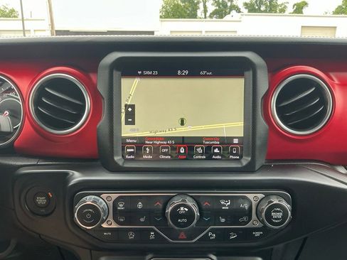 Used 2019 Jeep Wrangler Unlimited Rubicon AWD/4WD image 26