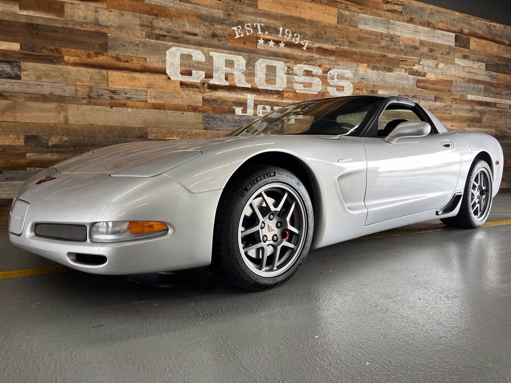 Used 2001 Chevrolet Corvette Z06 w/ Memory Pkg RWD image 12
