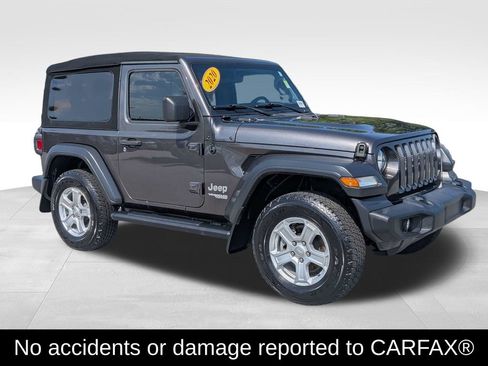 Used 2020 Jeep Wrangler Sport AWD/4WD image 2