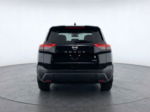 Used 2025 Nissan Rogue SV image 6