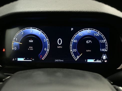 Used 2024 Jeep Grand Cherokee L Altitude image 25