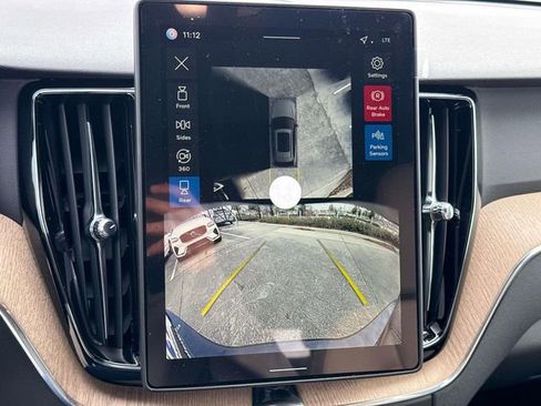 New 2026 Volvo XC60 B5 Plus image 29