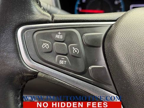 Used 2018 Chevrolet Equinox LT image 41