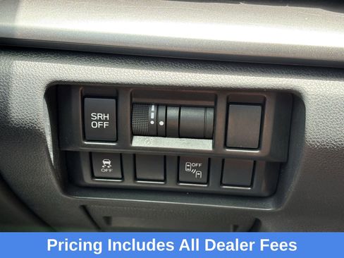 Used 2019 Subaru Crosstrek 2.0i Limited w/ Moonroof Package w/Navigation AWD/4WD image 17