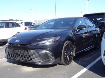 Used 2025 Toyota Camry SE