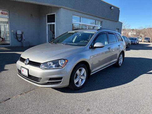 Used 2015 Volkswagen Golf TDI S image 4