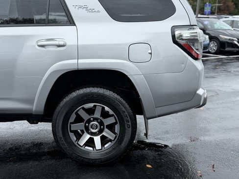 Certified 2021 Toyota 4Runner TRD Off-Road Premium image 4