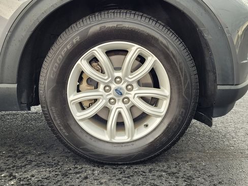 Certified 2021 Ford Explorer 2WD image 11