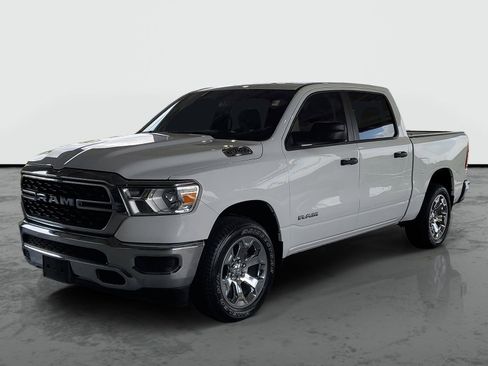 Certified 2023 RAM 1500 Big Horn AWD/4WD image 4