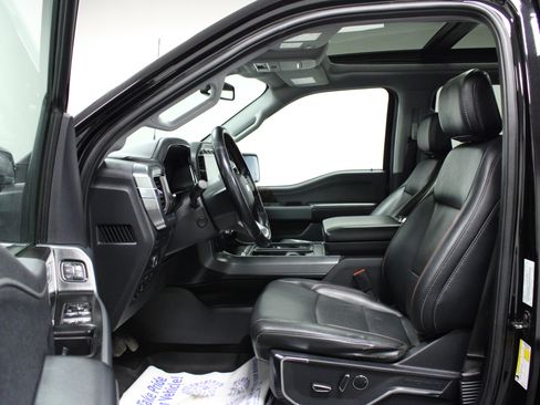 Used 2021 Ford F150 Lariat w/ Equipment Group 502A High image 12