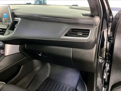 Certified 2022 GMC Yukon SLT w/ SLT Premium Package image 19