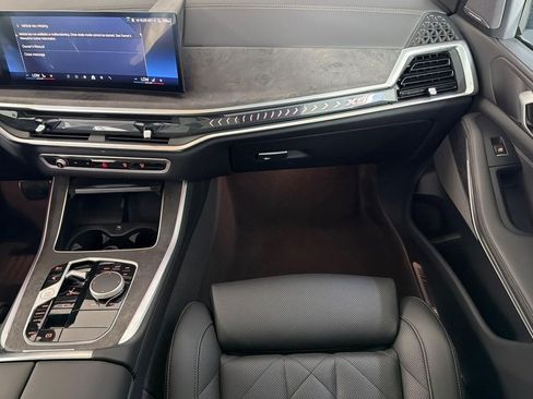 Certified 2025 BMW X5 sDrive40i w/ M Sport Package RWD image 32