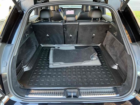 Used 2023 Mercedes-Benz EQE 350+ 4MATIC SUV w/ Exclusive Trim Package image 64