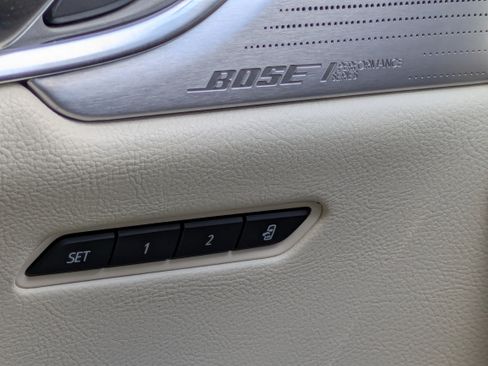 Certified 2024 Cadillac XT6 Premium Luxury w/ Technology Package FWD image 22