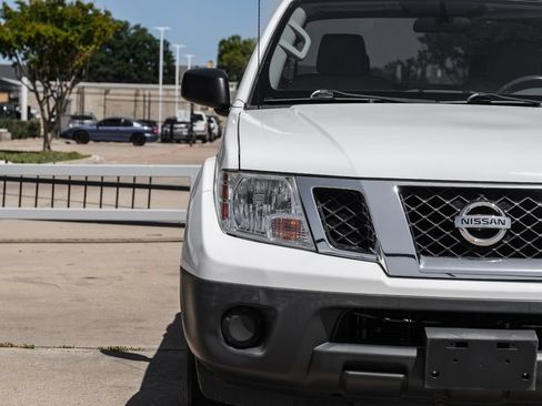 Used 2018 Nissan Frontier S RWD image 44