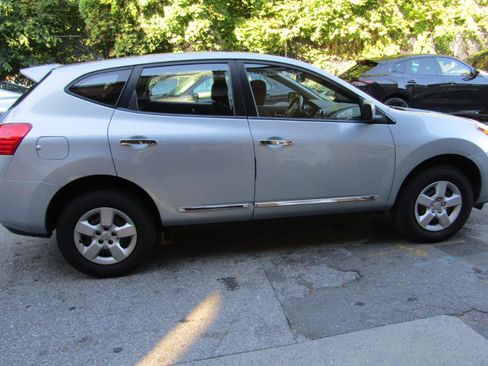 Used 2013 Nissan Rogue S AWD/4WD image 21
