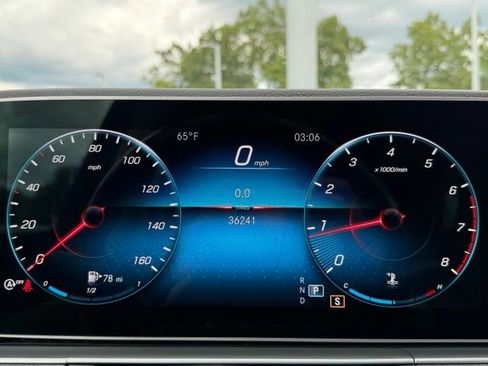 Used 2021 Mercedes-Benz GLE 350 4MATIC image 19