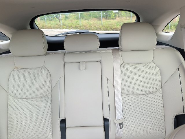 Used 2026 Genesis GV70 2.5T Advanced AWD/4WD image 23
