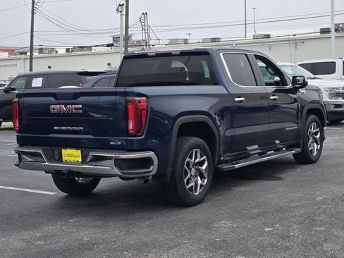 Used 2023 GMC Sierra 1500 SLT RWD image 7