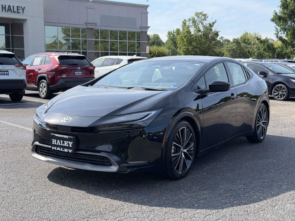 Certified 2023 Toyota Prius XLE FWD image 23