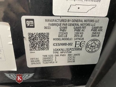 Used 2023 GMC Acadia AT4 AWD/4WD image 28