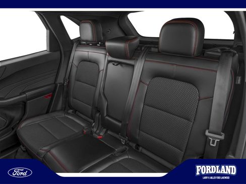 Used 2023 Ford Escape ST-Line AWD/4WD image 8