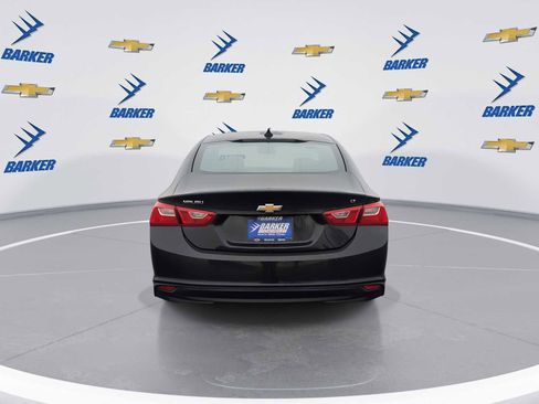 Used 2018 Chevrolet Malibu LT image 7