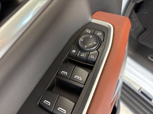 New 2026 GMC Sierra 2500 Denali Ultimate AWD/4WD image 13