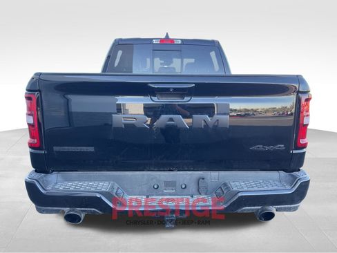 Used 2025 RAM 1500 Big Horn AWD/4WD image 11