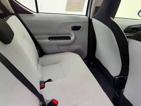 Used 2012 Toyota Prius C One FWD image 21