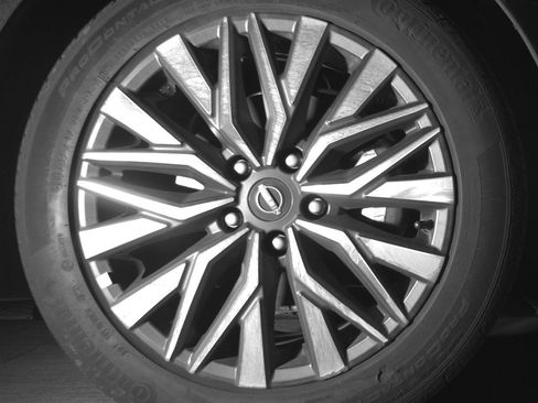 Used 2025 Nissan Altima 2.5 SV image 13