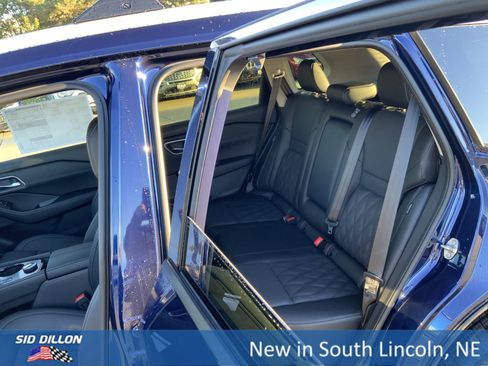 New 2026 Nissan Rogue Platinum w/ Platinum Premium Package image 10