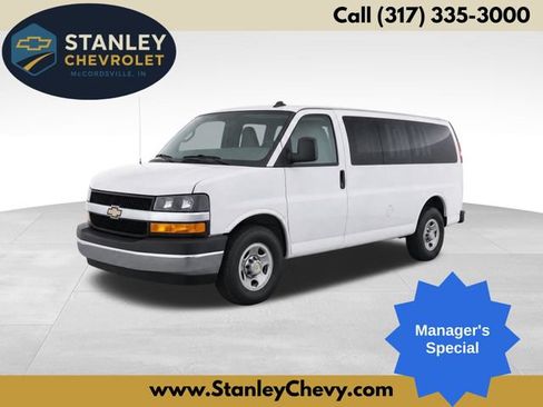 Used 2025 Chevrolet Express 3500 LT w/ LT Preferred Equipment Group RWD image 1