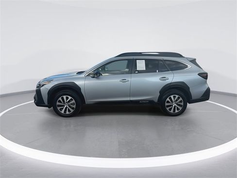 Used 2025 Subaru Outback Premium w/ Popular Package #1 image 5