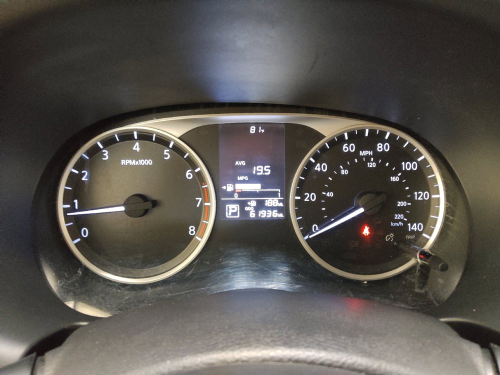 Used 2021 Nissan Kicks S FWD image 23