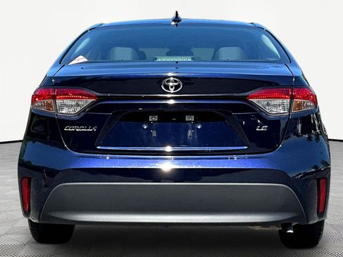 Used 2024 Toyota Corolla LE FWD image 5