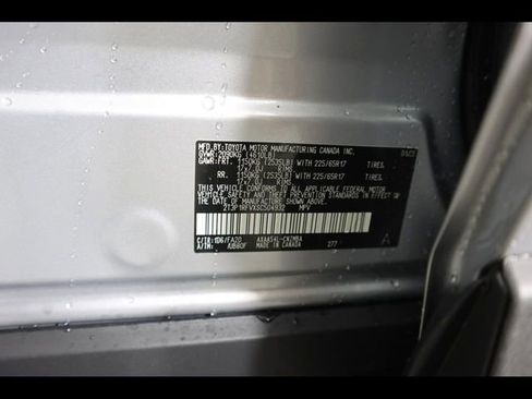 Used 2025 Toyota RAV4 XLE w/ Convenience Package image 33