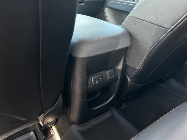 Used 2016 Chevrolet Colorado Z71 AWD/4WD image 21