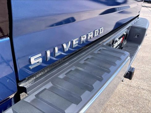Used 2017 Chevrolet Silverado 1500 LT w/ All Star Edition RWD image 10